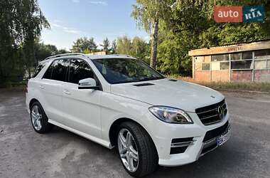 Внедорожник / Кроссовер Mercedes-Benz M-Class 2013 в 