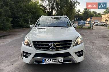 Внедорожник / Кроссовер Mercedes-Benz M-Class 2013 в 