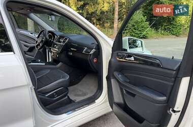 Внедорожник / Кроссовер Mercedes-Benz M-Class 2013 в 