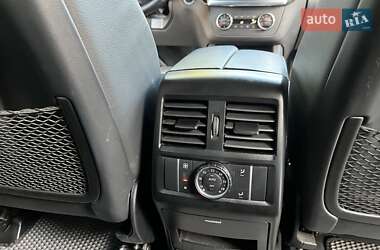 Внедорожник / Кроссовер Mercedes-Benz M-Class 2013 в 