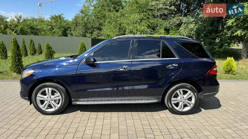 Внедорожник / Кроссовер Mercedes-Benz M-Class 2014 в Львове