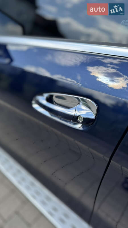 Внедорожник / Кроссовер Mercedes-Benz M-Class 2014 в Львове