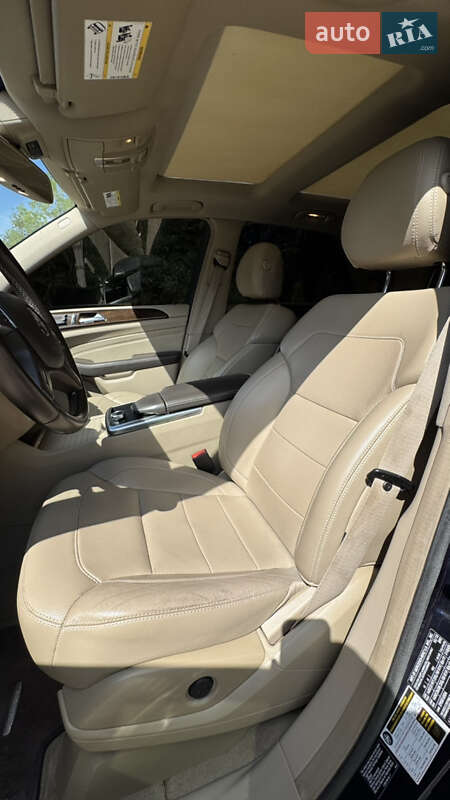 Внедорожник / Кроссовер Mercedes-Benz M-Class 2014 в Львове