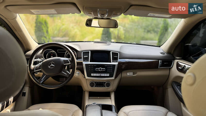 Внедорожник / Кроссовер Mercedes-Benz M-Class 2014 в Львове