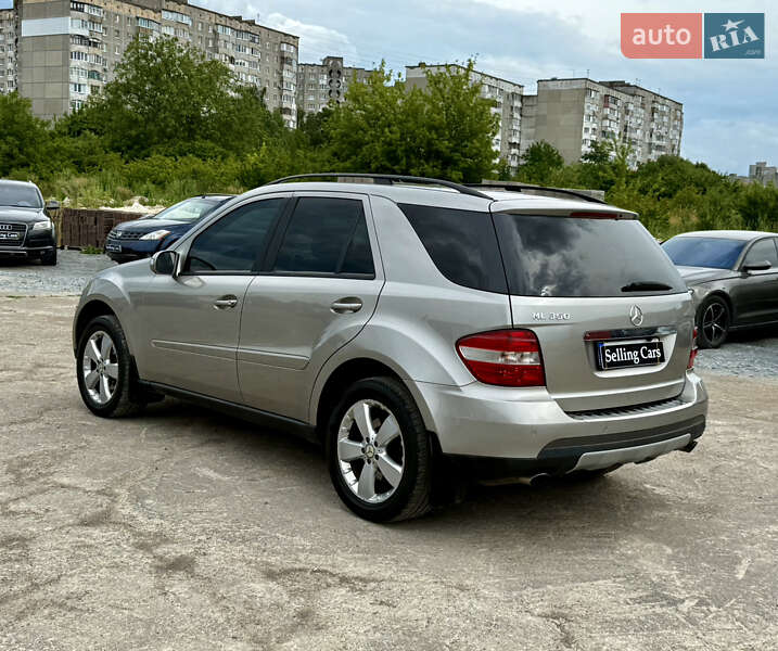 Внедорожник / Кроссовер Mercedes-Benz M-Class 2005 в Ровно