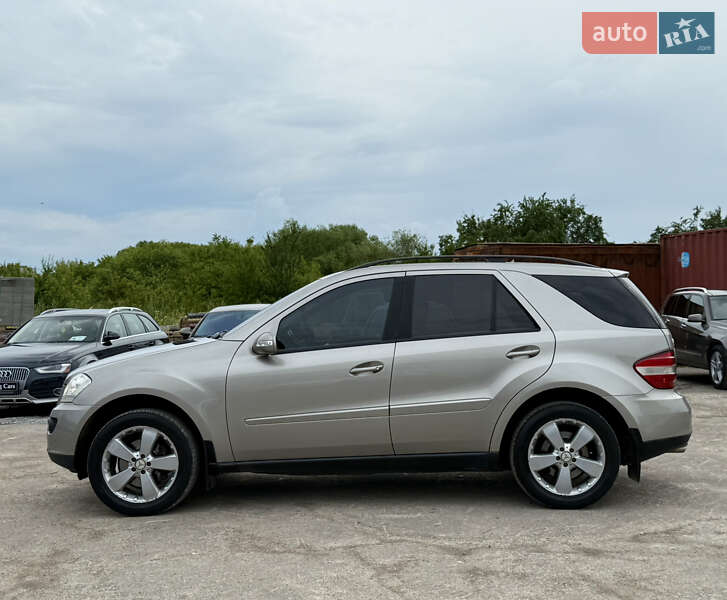 Внедорожник / Кроссовер Mercedes-Benz M-Class 2005 в Ровно