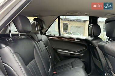 Внедорожник / Кроссовер Mercedes-Benz M-Class 2005 в 