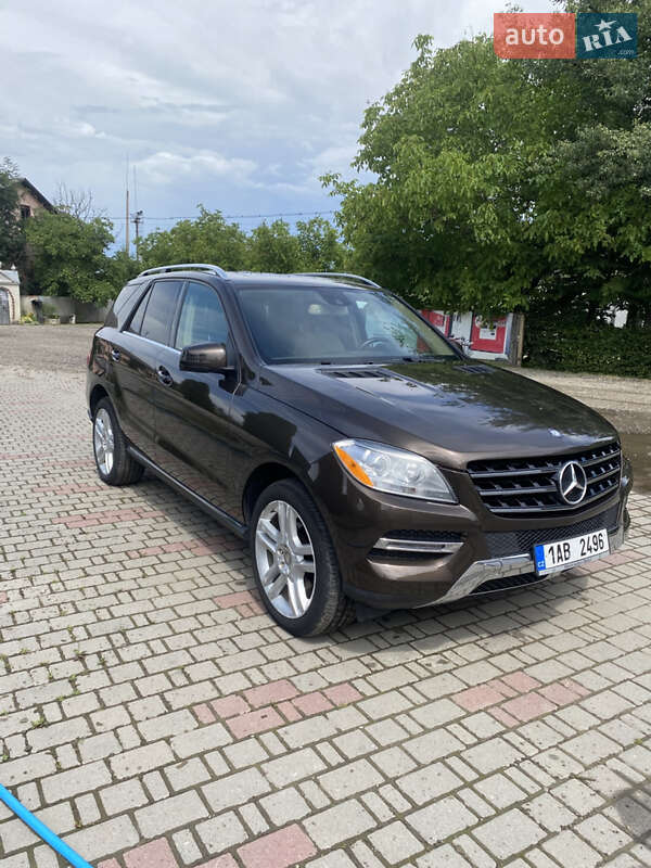 Позашляховик / Кросовер Mercedes-Benz M-Class 2013 в Косові