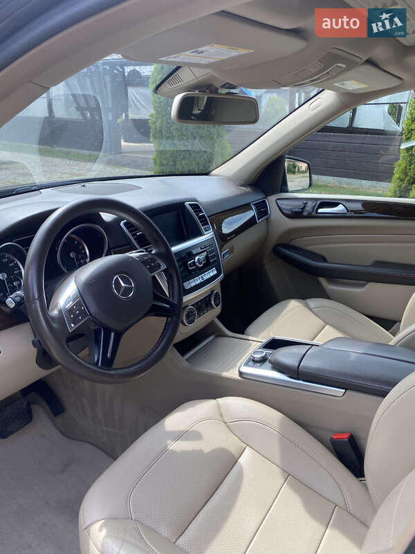 Позашляховик / Кросовер Mercedes-Benz M-Class 2013 в Косові