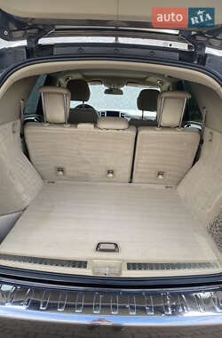 Позашляховик / Кросовер Mercedes-Benz M-Class 2013 в 