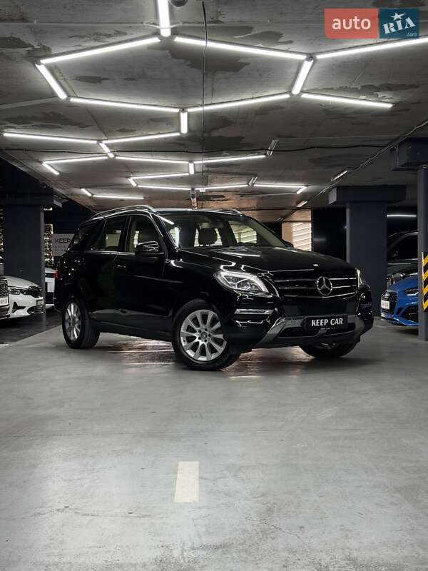 Mercedes-Benz M-Class 2015