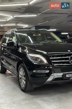 Позашляховик / Кросовер Mercedes-Benz M-Class 2015 в 