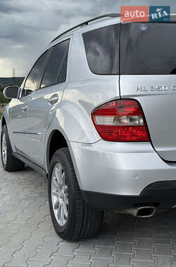 Внедорожник / Кроссовер Mercedes-Benz M-Class 2008 в 
