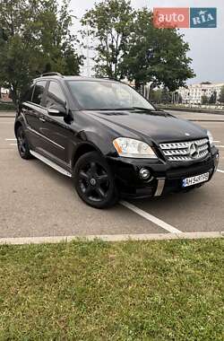 Внедорожник / Кроссовер Mercedes-Benz M-Class 2007 в 