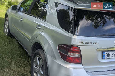 Внедорожник / Кроссовер Mercedes-Benz M-Class 2007 в 