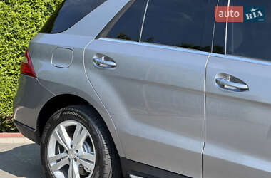 Внедорожник / Кроссовер Mercedes-Benz M-Class 2014 в 