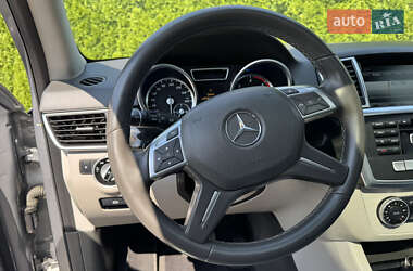 Внедорожник / Кроссовер Mercedes-Benz M-Class 2014 в 