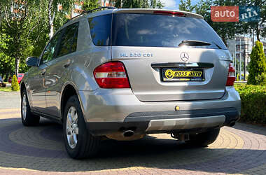 Позашляховик / Кросовер Mercedes-Benz M-Class 2007 в 