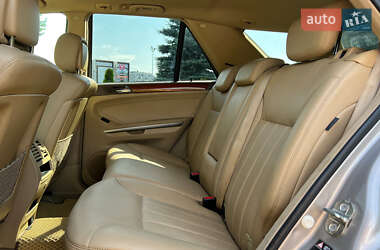 Позашляховик / Кросовер Mercedes-Benz M-Class 2007 в 