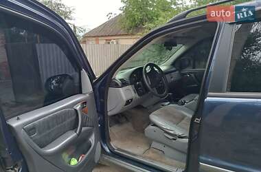Внедорожник / Кроссовер Mercedes-Benz M-Class 2001 в 