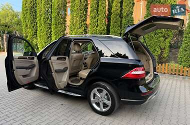 Внедорожник / Кроссовер Mercedes-Benz M-Class 2012 в 