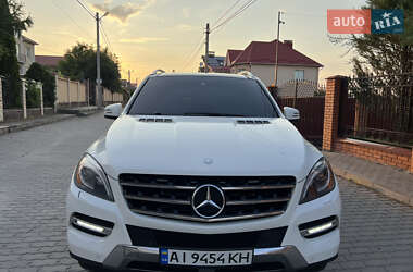 Позашляховик / Кросовер Mercedes-Benz M-Class 2012 в 