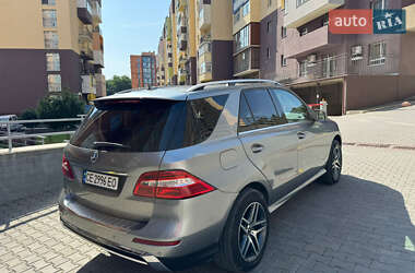 Внедорожник / Кроссовер Mercedes-Benz M-Class 2012 в 
