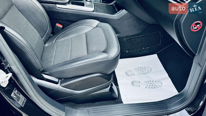 Внедорожник / Кроссовер Mercedes-Benz M-Class 2012 в Сваляве