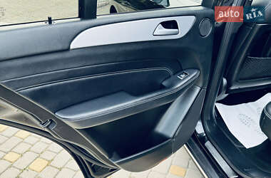 Внедорожник / Кроссовер Mercedes-Benz M-Class 2012 в 