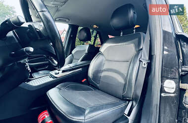 Внедорожник / Кроссовер Mercedes-Benz M-Class 2012 в 