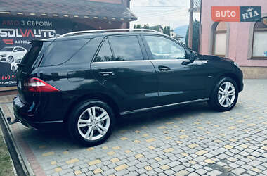 Внедорожник / Кроссовер Mercedes-Benz M-Class 2012 в 