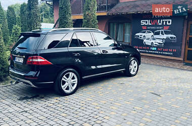 Внедорожник / Кроссовер Mercedes-Benz M-Class 2012 в 