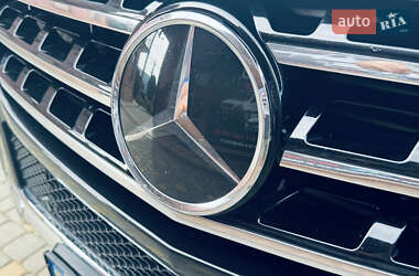 Внедорожник / Кроссовер Mercedes-Benz M-Class 2012 в 