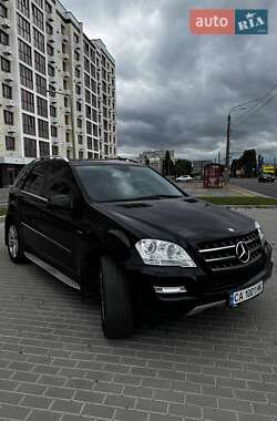 Внедорожник / Кроссовер Mercedes-Benz M-Class 2011 в Черкассах
