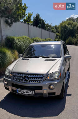 Внедорожник / Кроссовер Mercedes-Benz M-Class 2008 в 