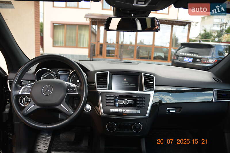 Позашляховик / Кросовер Mercedes-Benz M-Class 2014 в Первомайську