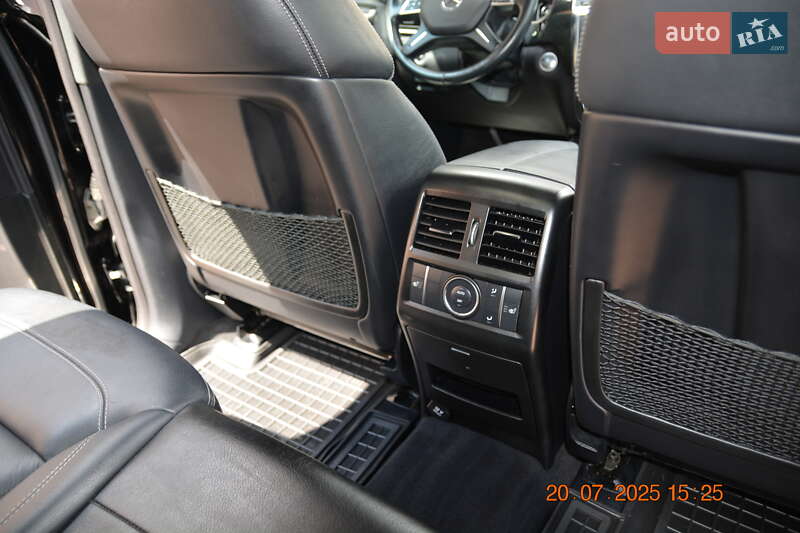 Позашляховик / Кросовер Mercedes-Benz M-Class 2014 в Первомайську