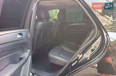 Позашляховик / Кросовер Mercedes-Benz M-Class 2015 в 