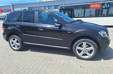 Внедорожник / Кроссовер Mercedes-Benz M-Class 2008 в 
