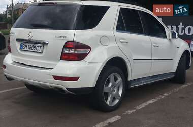 Внедорожник / Кроссовер Mercedes-Benz M-Class 2010 в 