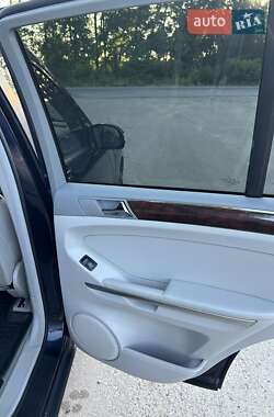 Внедорожник / Кроссовер Mercedes-Benz M-Class 2006 в 