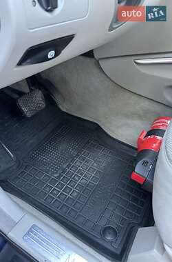 Внедорожник / Кроссовер Mercedes-Benz M-Class 2006 в 