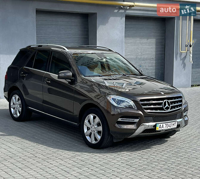 Внедорожник / Кроссовер Mercedes-Benz M-Class 2013 в Виннице