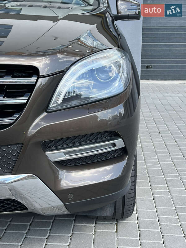 Внедорожник / Кроссовер Mercedes-Benz M-Class 2013 в Виннице