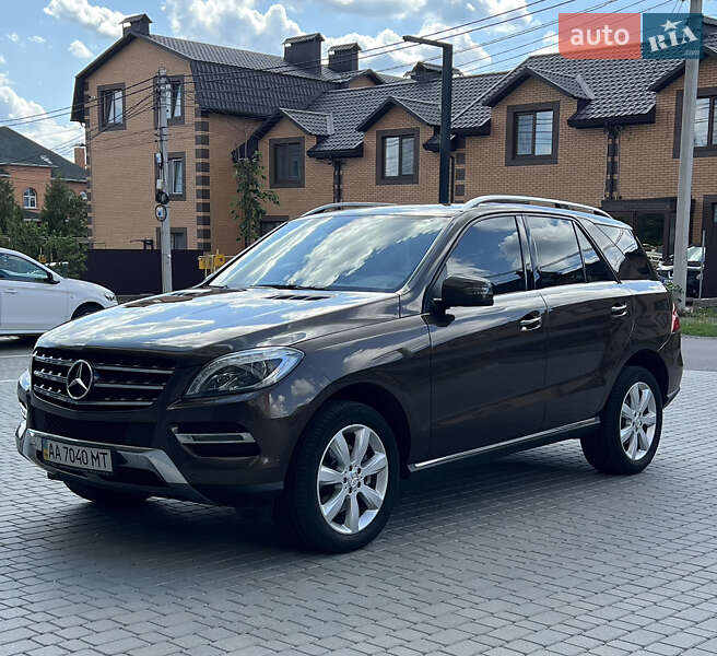 Внедорожник / Кроссовер Mercedes-Benz M-Class 2013 в Виннице
