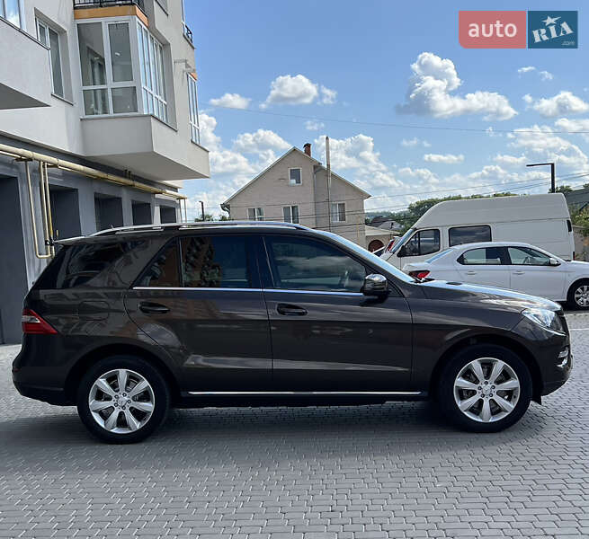 Внедорожник / Кроссовер Mercedes-Benz M-Class 2013 в Виннице