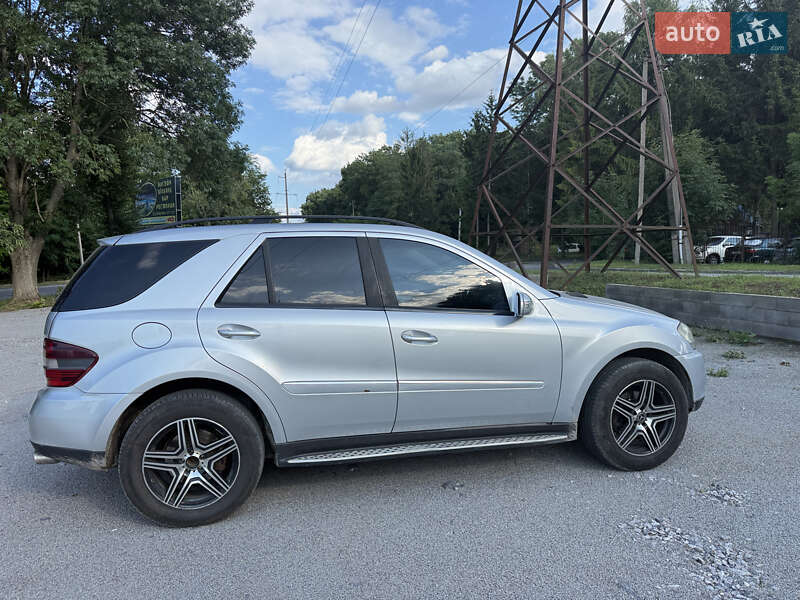 Позашляховик / Кросовер Mercedes-Benz M-Class 2007 в Хмільнику