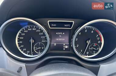 Позашляховик / Кросовер Mercedes-Benz M-Class 2012 в 