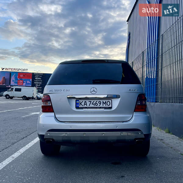 Внедорожник / Кроссовер Mercedes-Benz M-Class 2007 в Киеве