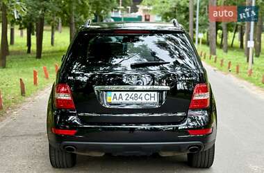 Позашляховик / Кросовер Mercedes-Benz M-Class 2010 в 